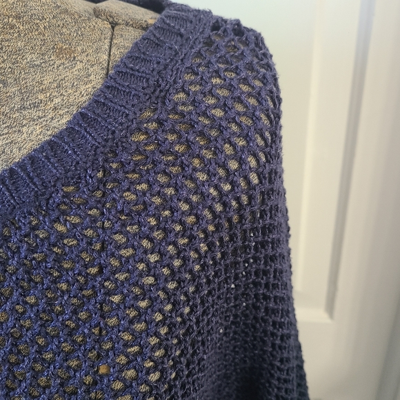 Open Knit 3/4 Sweater - Picture 2 of 9